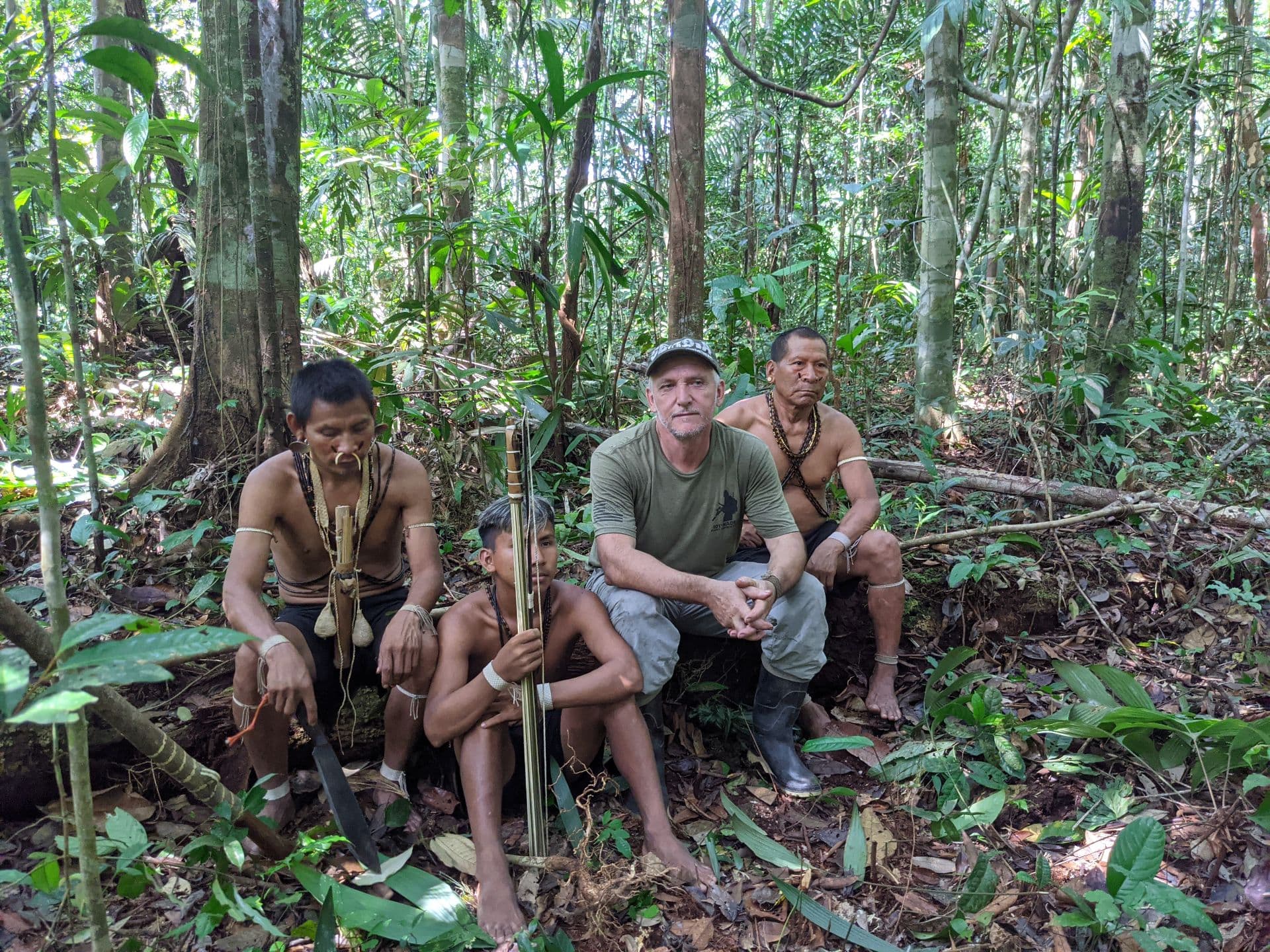 Servicios de Fixer y Equipo Bilingüe